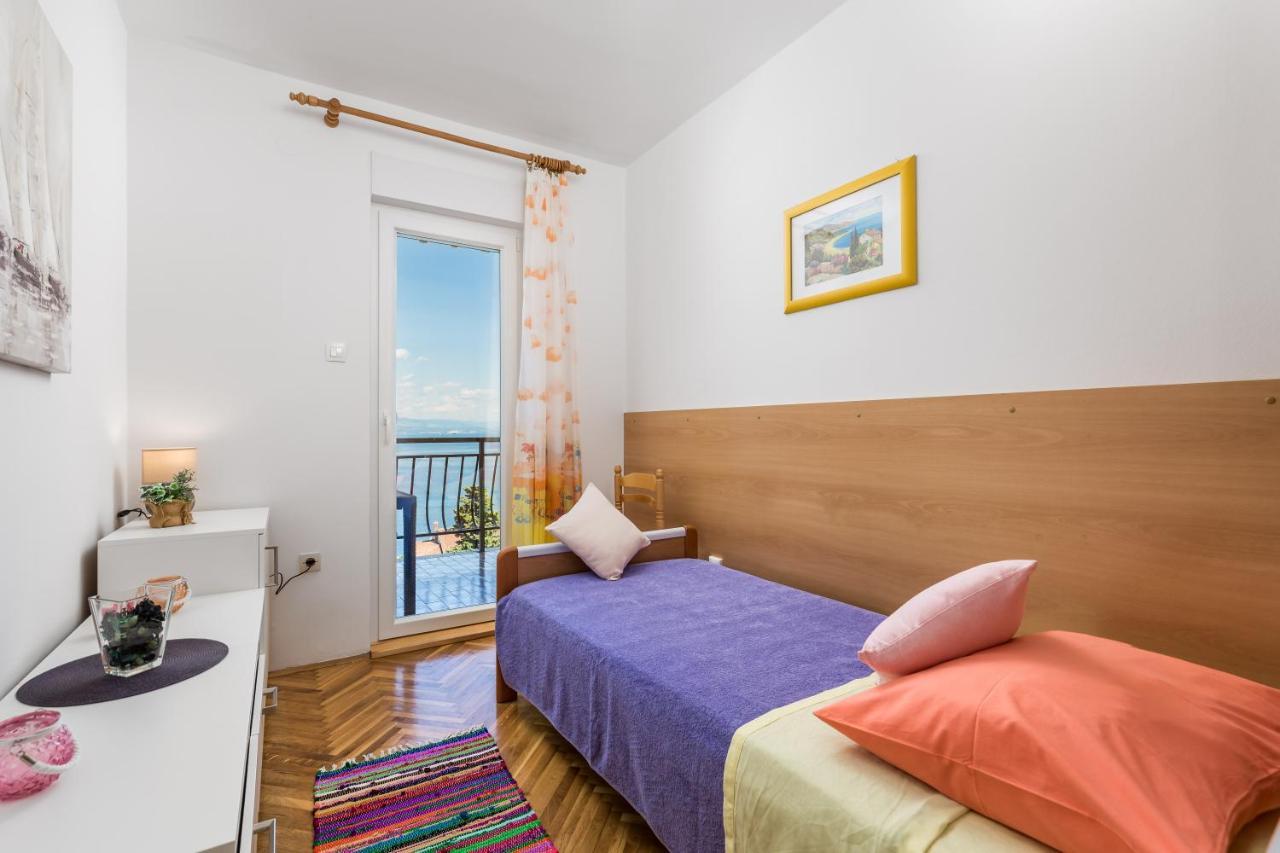 Apartmani Hrvatin Опатия Экстерьер фото