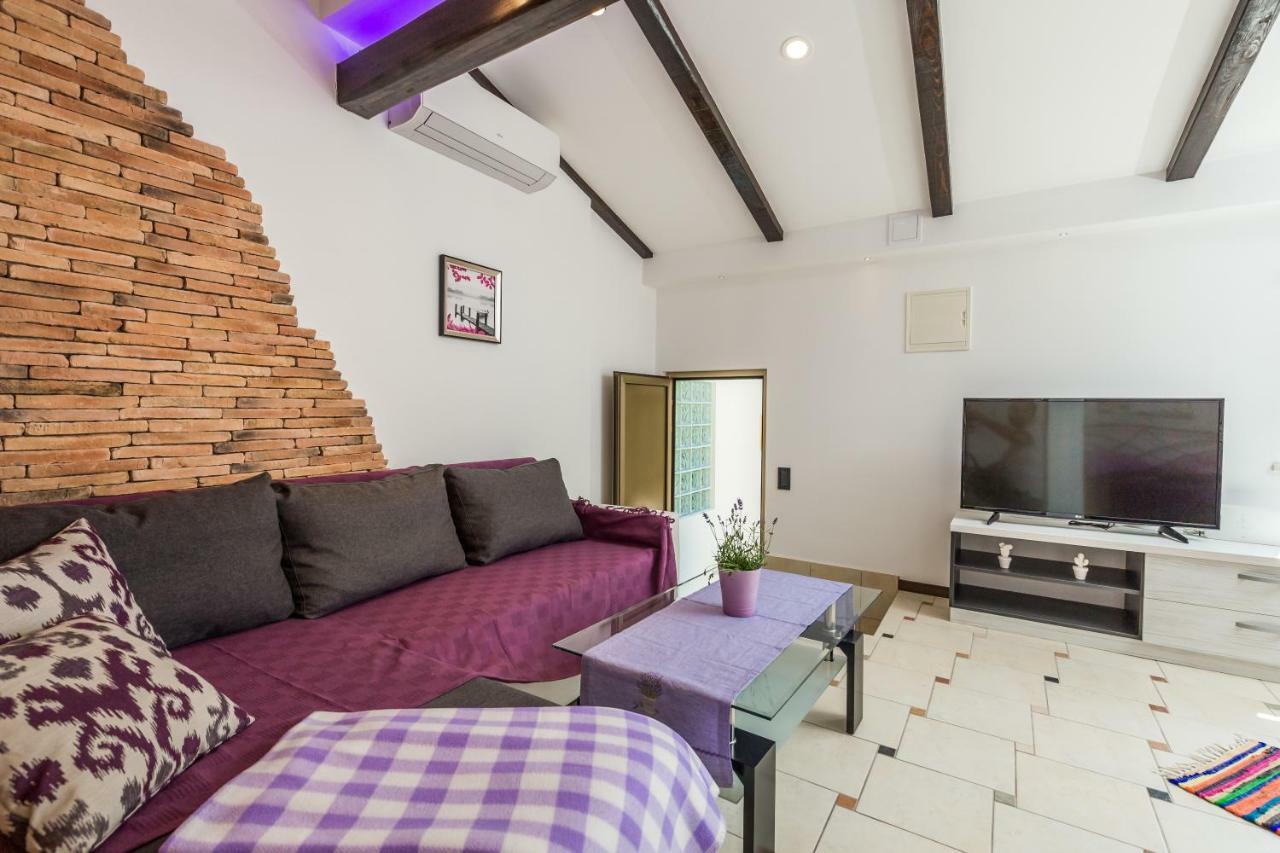 Apartmani Hrvatin Опатия Экстерьер фото